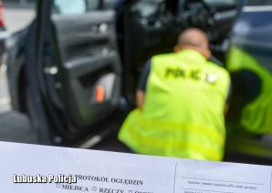 [VIDEO] 44-latek uciekał skradzioną z niemiec Mazdą. Po pościgu zatrzymany przez policjantów