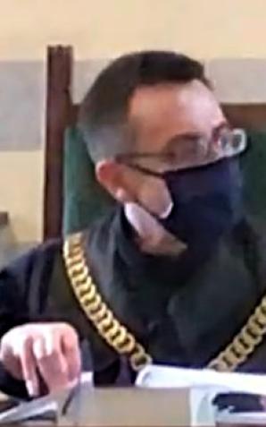  [VIDEO] Widział przestępstwo pod przedszkolem w Częstochowie, czy je wymyślił? Czy Tomasz F.  fałszywie zaangażował Policję, Prokuraturę i Sąd przeciwko matce własnego dziecka?