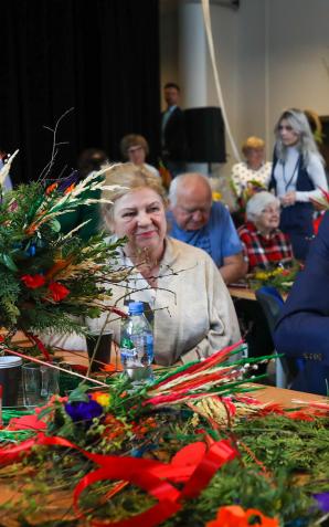 [VIDEO] Premier: Przez lata nasi seniorzy byli źle traktowani. Robimy wszystko, żeby to naprawić krok po kroku