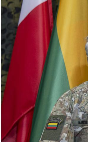 [VIDEO] Prezydenci Polski i Litwy na poligonie w Orzyszu