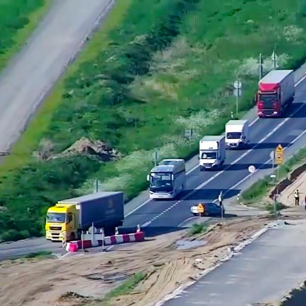 [VIDEO] Zachowanie kierowców w oku kamery policyjnego drona