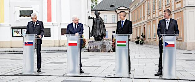 Minister Jacek Czaputowicz na spotkaniu ministrów spraw zagranicznych państw Grupy Wyszehradzkiej
